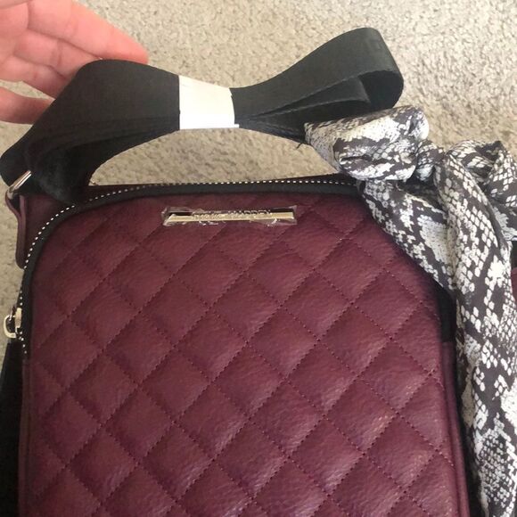 Steve Madden Purse, Wallet, & Scarf Set - Picture 3 of 4